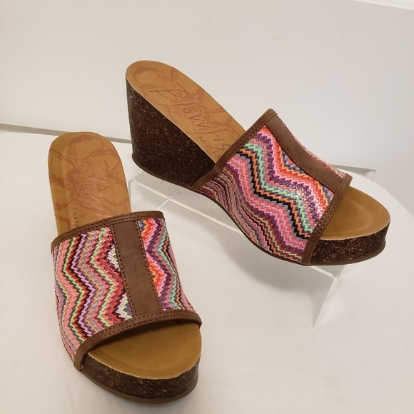 NWOB Blowfish Malibu Cork Wedge Size 9, Colorful, Zigzag - Picture 1 of 9